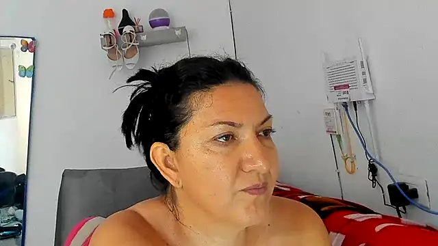 Serenity_Lux's Live XXX Chat
