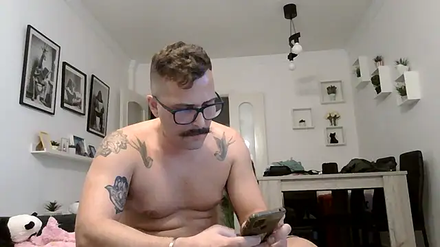 yanick931's Live XXX Chat