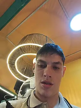 vlackniyaaa6565's Webcam Show