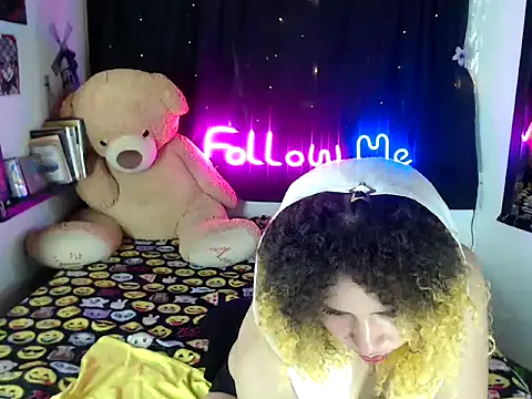 temptation-x live XXX chat
