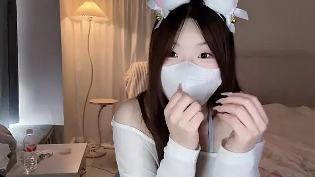 _xiaoxinxin_ 现场XXX聊天