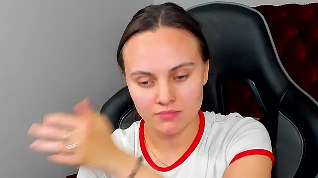 LumeriSoren Obrolan Langsung XXX