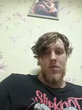 צ'אט XXX בשידור חי של DanielPank
