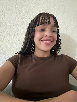 Yasmin777_'s Live XXX Chat