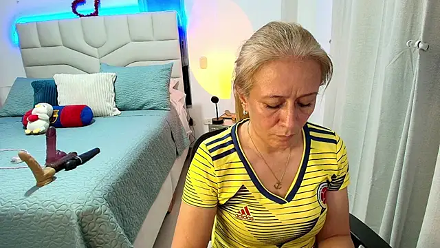 Naty_Stone – Naživo XXX chat