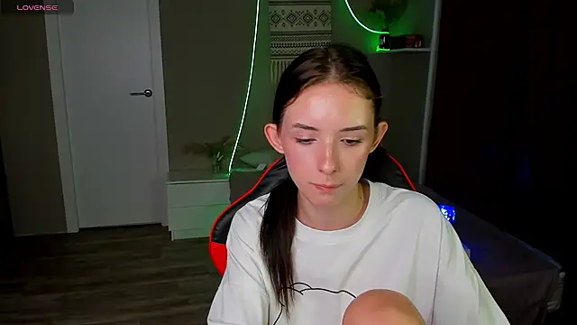 AnnaOddy Live XXX Chat