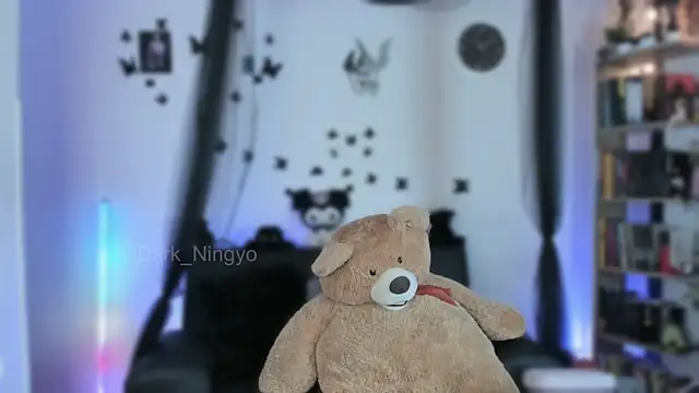 XXX chat uživo modela Dark_ningyo1