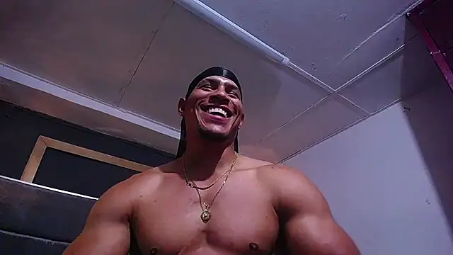 teddyfit19cmn Live XXX chat