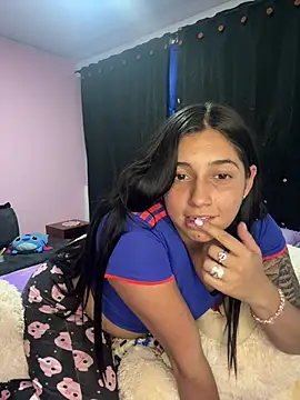 MiaSweet127's Live XXX Chat
