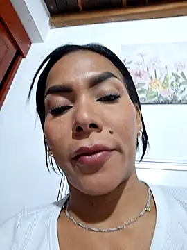 Doll_Loren Live XXX-chat