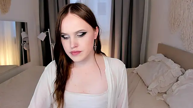 EffieMinki Chat XXX in diretta