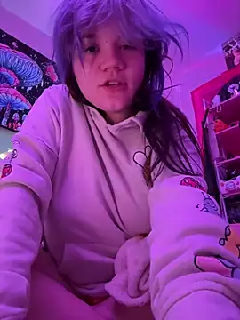 Chat +18 de Cutiepiespanks ao vivo