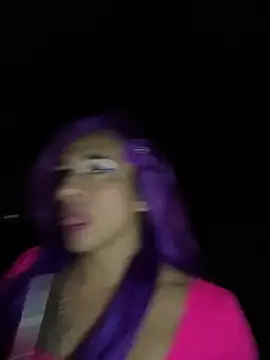 TranSexualJade95 Adlı Modelin Canlı XXX Sohbeti