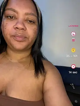 Chat +18 de yanza2002 ao vivo
