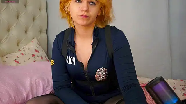 KristaLeenz live XXX chat