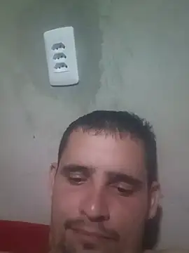 Chat +18 de Marcos2026A ao vivo