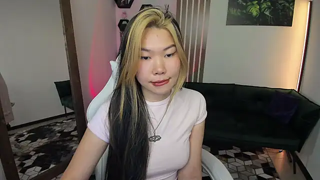 LunaPurrr 라이브 XXX 채팅