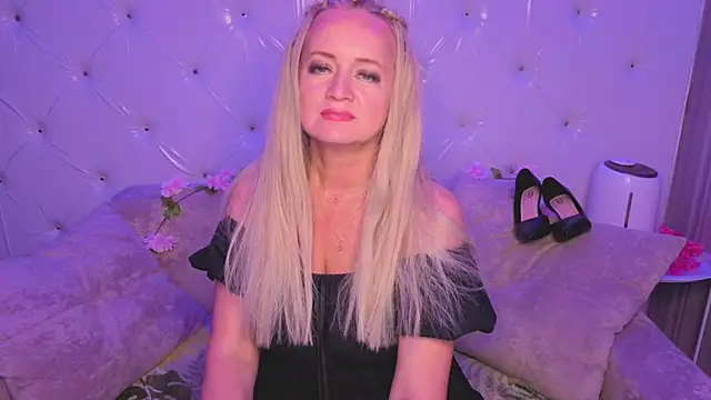 Ingrid_Eriksen Live XXX-chat