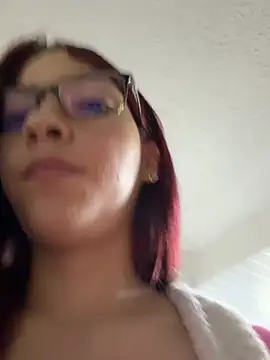 SarahLee__ élő XXX-chatje