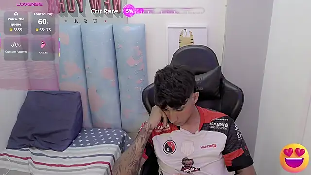 Онлайн чат XXX liam_play