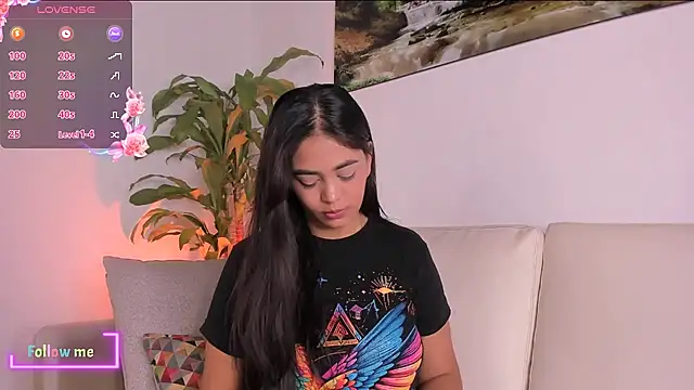 azzahara069 Adlı Modelin Canlı XXX Sohbeti