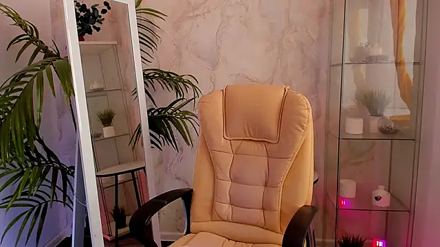 WillFobos Adlı Modelin Canlı XXX Sohbeti