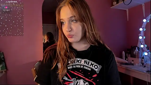 CarolineLovers Live XXX-Chat