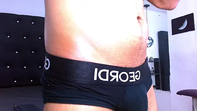 MaxWyatt_ – Naživo XXX chat