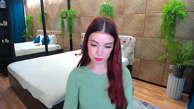 PutOnRepeatn Live XXX chat