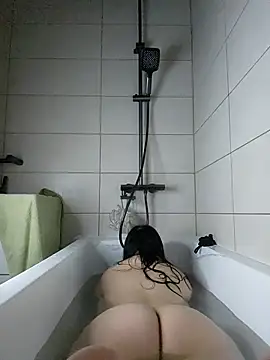 etel_voluptuous Adlı Modelin Canlı XXX Sohbeti