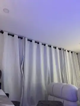 Chat XXX en directo de Sweet_ivonny