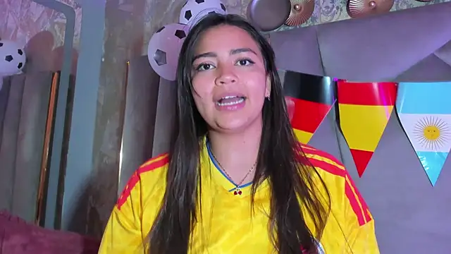 Chat XXX en directo de KimDevinne