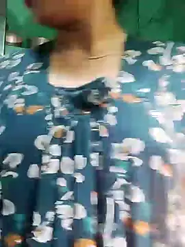 Cuple_masti72's Webcam Show