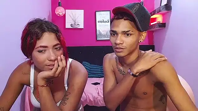 black_twinks élő XXX-chatje