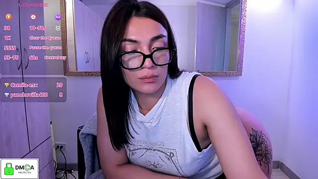 Chatroom XXX en direct de EricaVanderhill