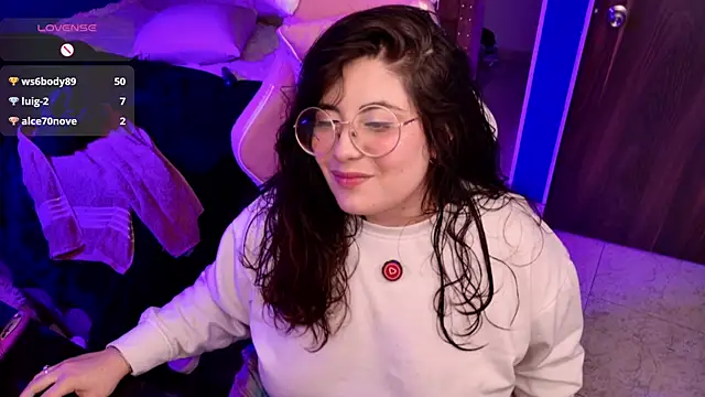 Azamy-12's Live XXX Chat