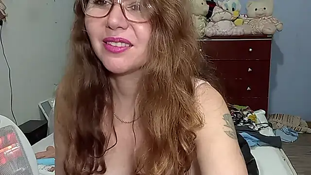 Ruiva-Milf-Rosada Chat XXX in diretta