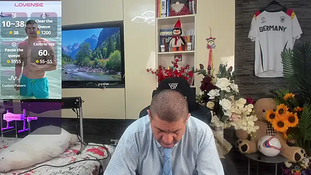 Czat XXX na żywo – SpartacusDaddy48