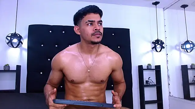 MaxWyatt_ Webcam Show