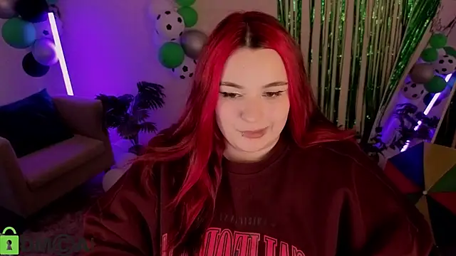 Mia_R0ss Chat XXX in diretta