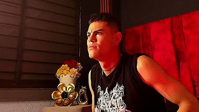 Lycan__'s Live XXX Chat