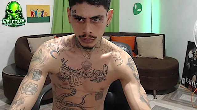 alpha_zom Obrolan Langsung XXX
