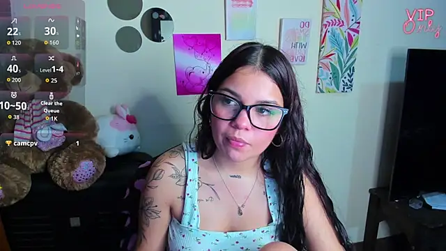 angelina_77 Chat XXX in diretta