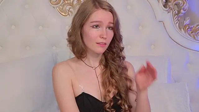 LisaStone 现场XXX聊天