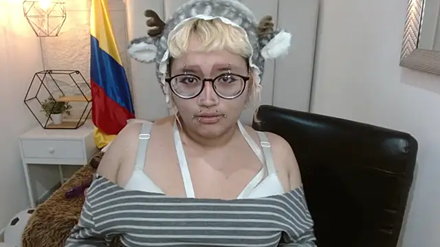 Echypyon_ – Naživo XXX chat