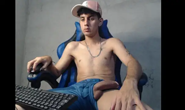 Garu_hot19 Chat XXX in diretta