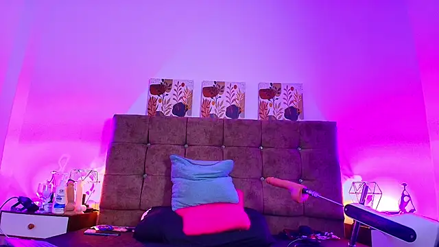 Ethan_Briggs_'s Live XXX Chat