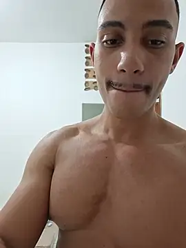 Webkamerová show Camini123