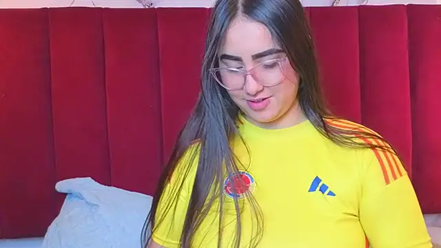 JESSYCORTES Adlı Modelin Canlı XXX Sohbeti