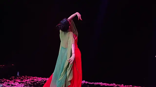 RV-525-'s Live XXX Chat